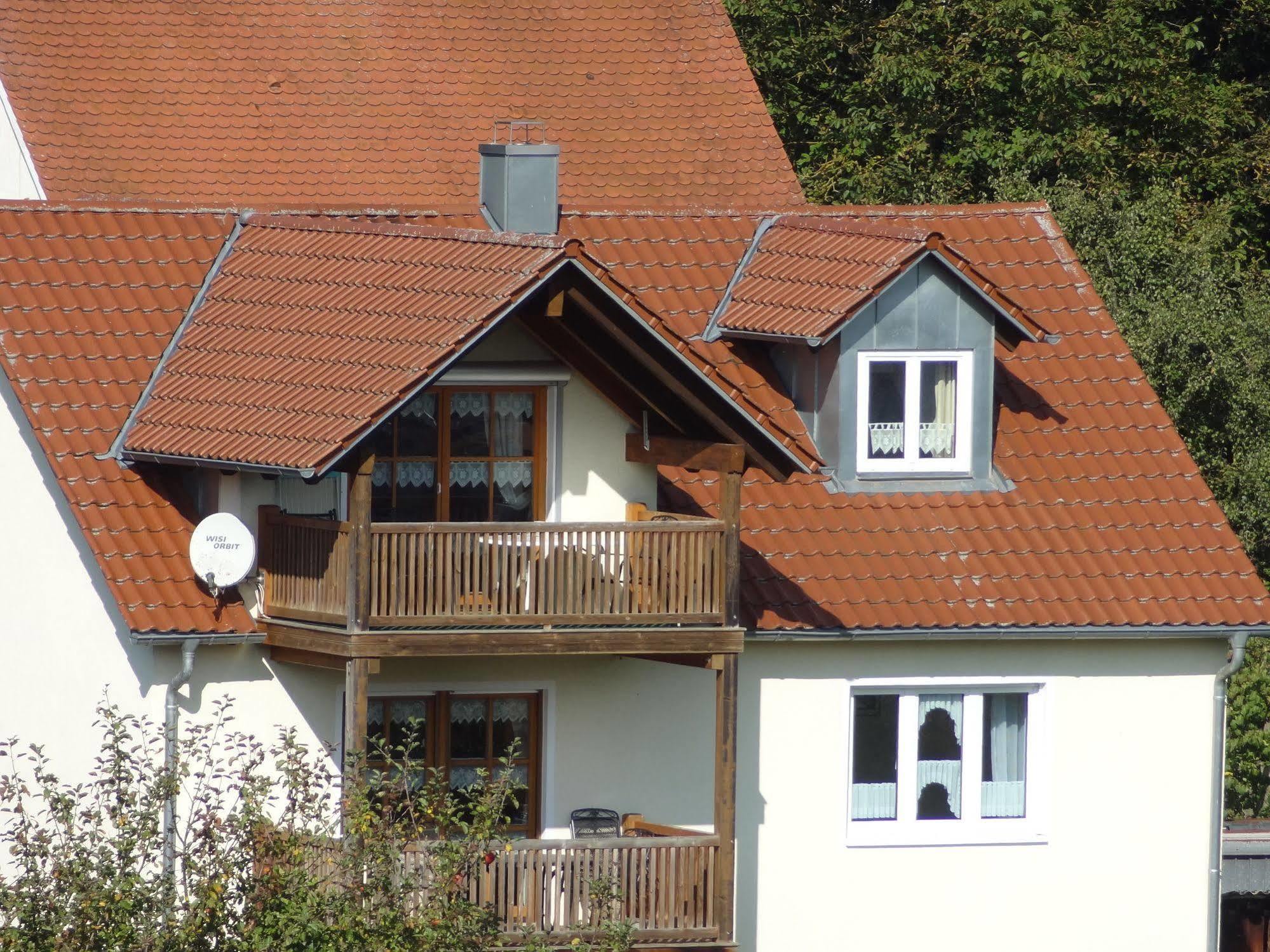 Donauer Im Altmuehltal - Ferienwohnungen Biberbach  外观 照片
