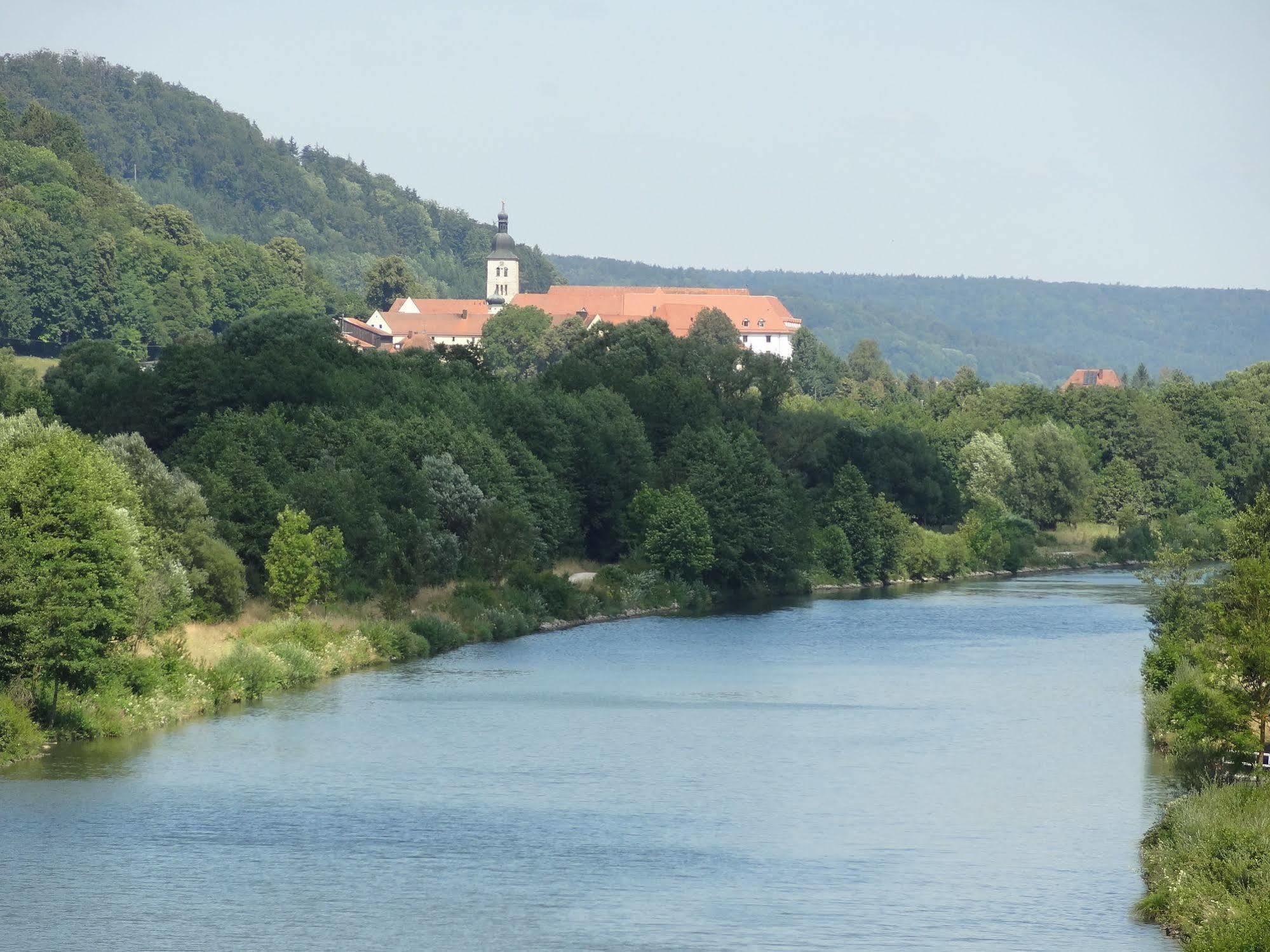 Donauer Im Altmuehltal - Ferienwohnungen Biberbach  外观 照片